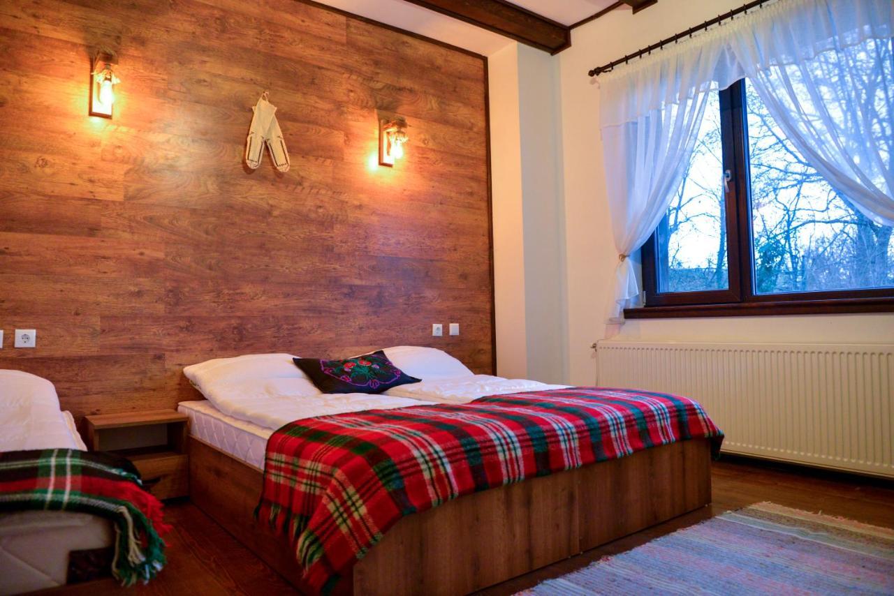 Къщи За Гости Неси Leshten Extérieur photo