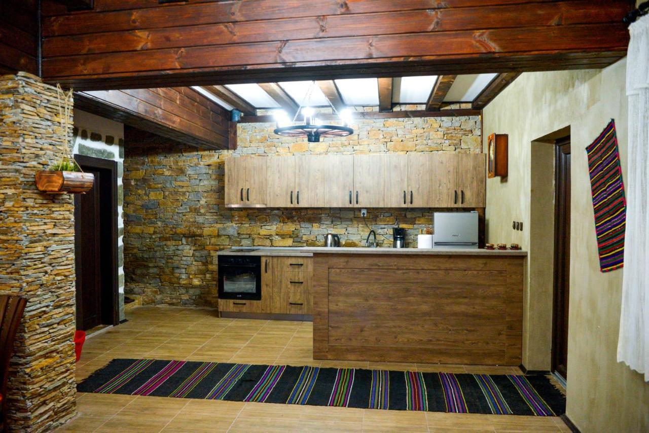 Къщи За Гости Неси Leshten Extérieur photo