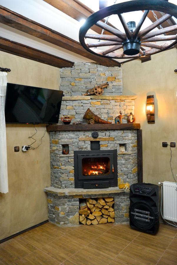 Къщи За Гости Неси Leshten Extérieur photo