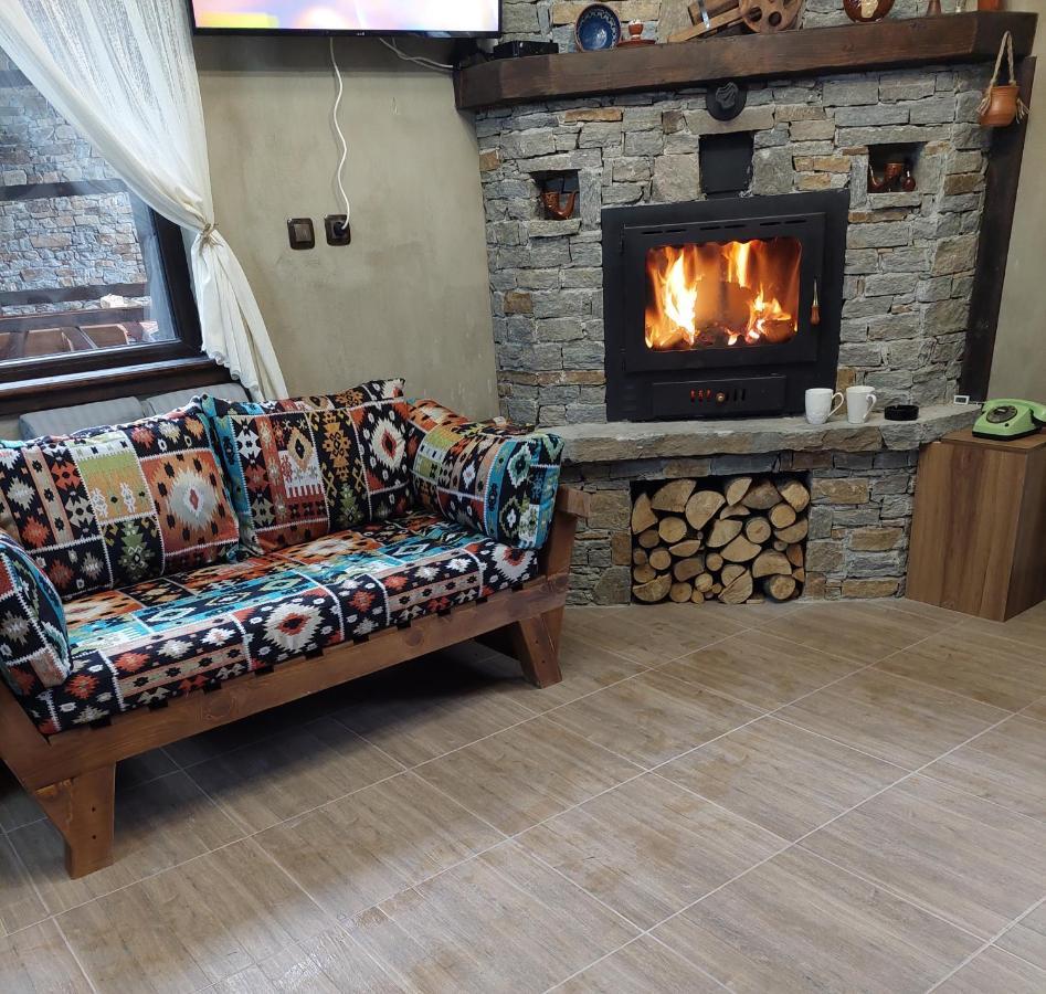 Къщи За Гости Неси Leshten Extérieur photo