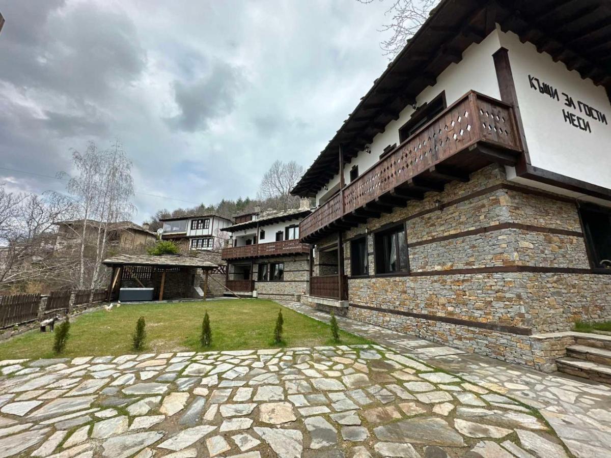 Къщи За Гости Неси Leshten Extérieur photo